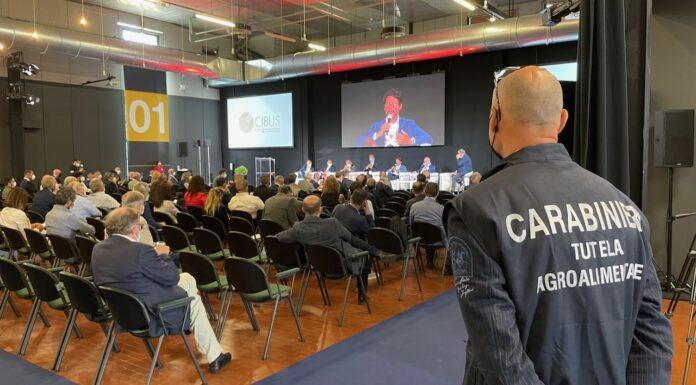 Cibus 2021, Il Ministro Patuanelli alla seconda giornata della kermesse parmigiana.