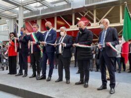 Taglio del nastro per la fiera Eima International a Bologna.