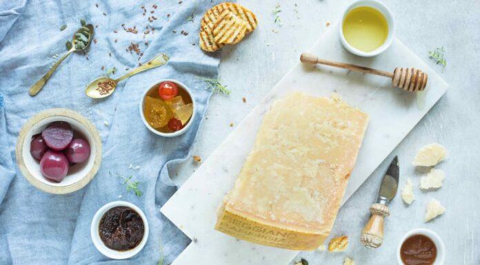 Parmigiano Reggiano: a Eataly Roma si Diplomano 14 Nuovi Parmelier