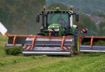 Andanatore a tappeto frontale MERGE MAXX 440F  (Video)