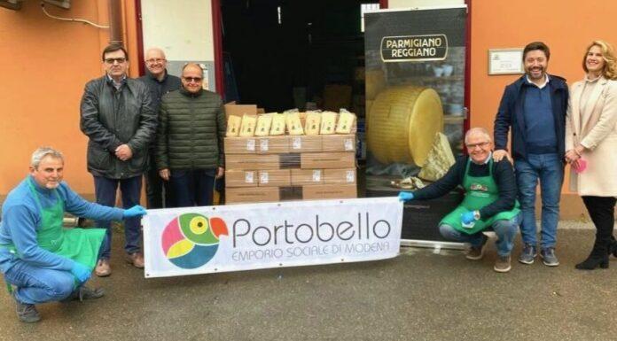 Parmigiano Reggiano: il consorzio dona altri 1.500 chilogrammi di formaggio alle famiglie in difficoltà