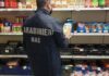 Nel deposito topi ed escrementi, sequestrata una tonnellata di salumi e formaggi