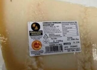 Alert. “Parmigiano” non “Parmigiano” ritirato per allergene.