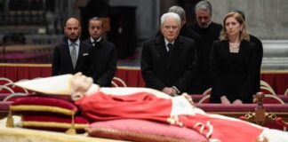 Non c’è “PACS”, manco dopo morto.