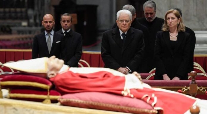 Non c’è “PACS”, manco dopo morto.