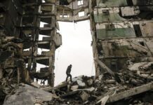 “Il diavolo fa le pentole … e anche i coperchi” – Ucraina, la guerra è sparita dai “radar TV”