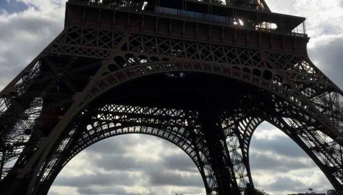 Parigi-Corinne_Delautre_Serré-22728639_718786394980058_3527525719966406586_n