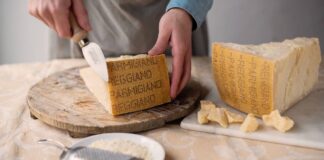 Parmigiano Reggiano e Grana Padano insieme contro le pratiche ingannevoli