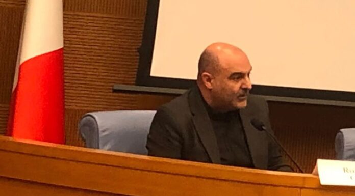 Transumanesimo, la parola a Don Roberto Caria.