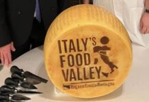Il Parmigiano Reggiano a Tokyo alla cena inaugurale