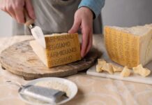 TASTE 2024: il Parmigiano Reggiano torna a Firenze con un focus sulle lunghe stagionature in occasione del novantesimo compleanno del consorzio