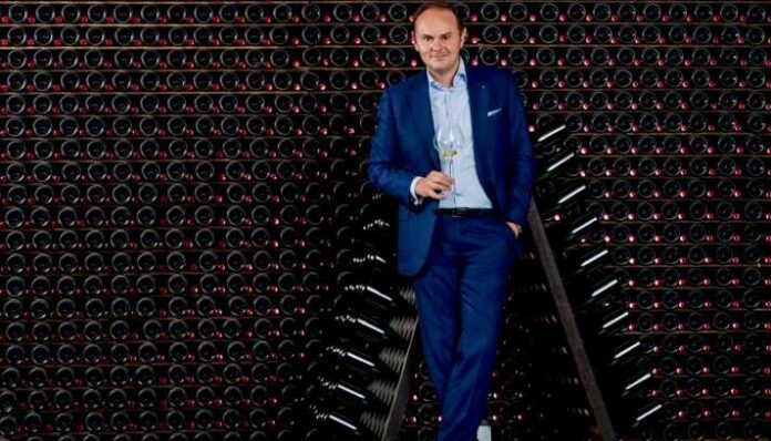 matteo-lunelli-1-imprenditore-dellanno-per-714x478