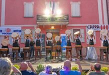 Palio città di Casina: medaglia d’oro ai Parmigiano Reggiano 24 mesi di 4 Madonne Caseificio dell’Emilia di Serramazzoni (MO) e 40 mesi della latteria sociale San Giorgio di Casina (RE)