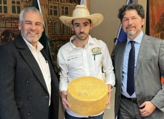 Consorzio Del Parmigiano Reggiano: una delegazione dello Stato Messicano Di Michoacán in visita per sviluppare la cooperazione tra Indicazioni GEOGRAFICHE