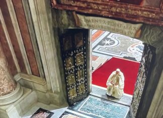 Papa Francesco ha aperto la Porta Santa dando vita al Giubileo 2025 della Speranza.