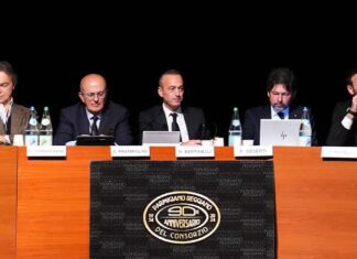 Consorzio del Parmigiano Reggiano: l’Assemblea approva il bilancio preventivo 2025 e la proposta di piano regolazione offerta 2026-2031
