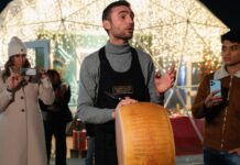 Parmigiano Reggiano: a Milano un Natale tra Musica e Gusto