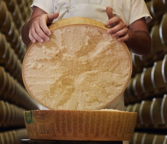 A TUTTOFOOD (58 maggio) il Consorzio Parmigiano Reggiano incontra i principali player dei mercati internazionali