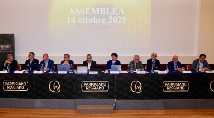 Consorzio Del Parmigiano Reggiano: l’Assemblea approva nuove misure di Regolazione Offerta e l’adeguamento della contribuzione ordinaria, con aumento di risorse intorno agli 8,5 milioni di euro nel 2026