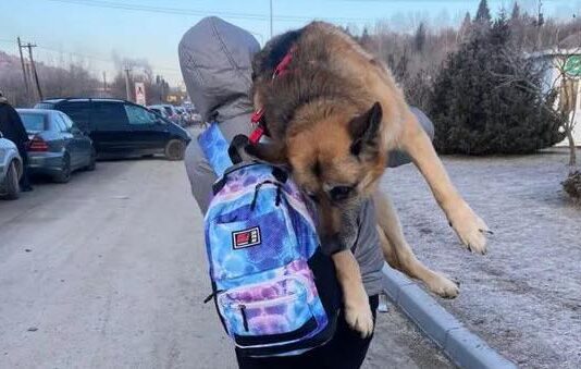Ora d’aria. Il silenzio discreto del lavoro.