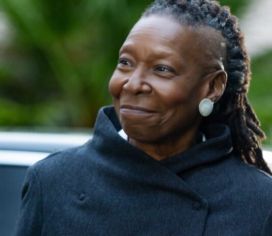 Il Parmigiano Reggiano protagonista con Whoopi Goldberg nelle nuove puntate di Un Posto Al Sole