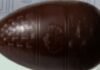“Frammenti metallici” in Uova al cioccolato