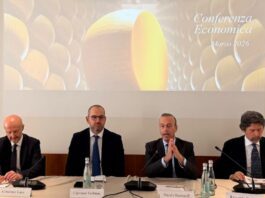 Parmigiano Reggiano: nel 2025 crescono produzione (+2,7%), export (+2,7%) e valore al consumo, mentre frena il mercato domestico (-10%)