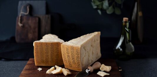 Parmigiano Reggiano Protagonista a Tuttofood, con Premiazioni, Masterclass e Degustazioni.