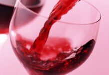 Il crepuscolo dell’en primeur, Bordeaux detta ancora la rotta, ma il capitale cerca nuove strade nel vino italiano