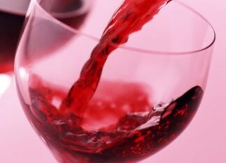 Il crepuscolo dell’en primeur, Bordeaux detta ancora la rotta, ma il capitale cerca nuove strade nel vino italiano