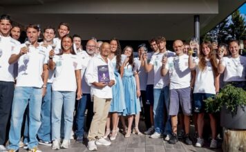 Vini in anfora e no alcol per i campioni azzurri di nuoto: Helmuth Köcher firma la selezione di vini per la cena di gala che apre il 10° Cool Swim Meeting di Merano.