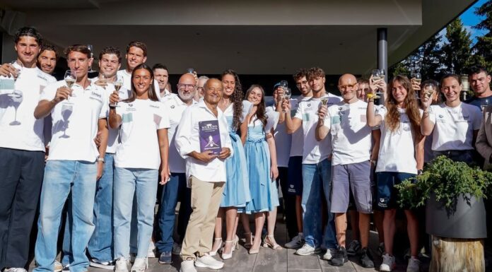 Vini in anfora e no alcol per i campioni azzurri di nuoto: Helmuth Köcher firma la selezione di vini per la cena di gala che apre il 10° Cool Swim Meeting di Merano.