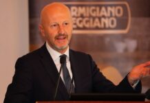 Il progetto “Vivi il Parmigiano Reggiano” prende forma. Casa: “Vogliamo trasformarlo in un’esperienza, come avviene per lo Champagne e il Chianti”